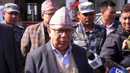 प्रधानमन्त्रीले बीआरआई अघि बढाउन डराउनु हुँदैनः माधव नेपाल
