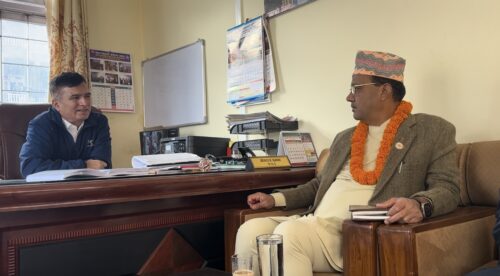 निर्माण अलपत्र पार्ने ठेकेदारलाई पत्र काट्न गण्डकीका भौतिक मन्त्रीको निर्देशन