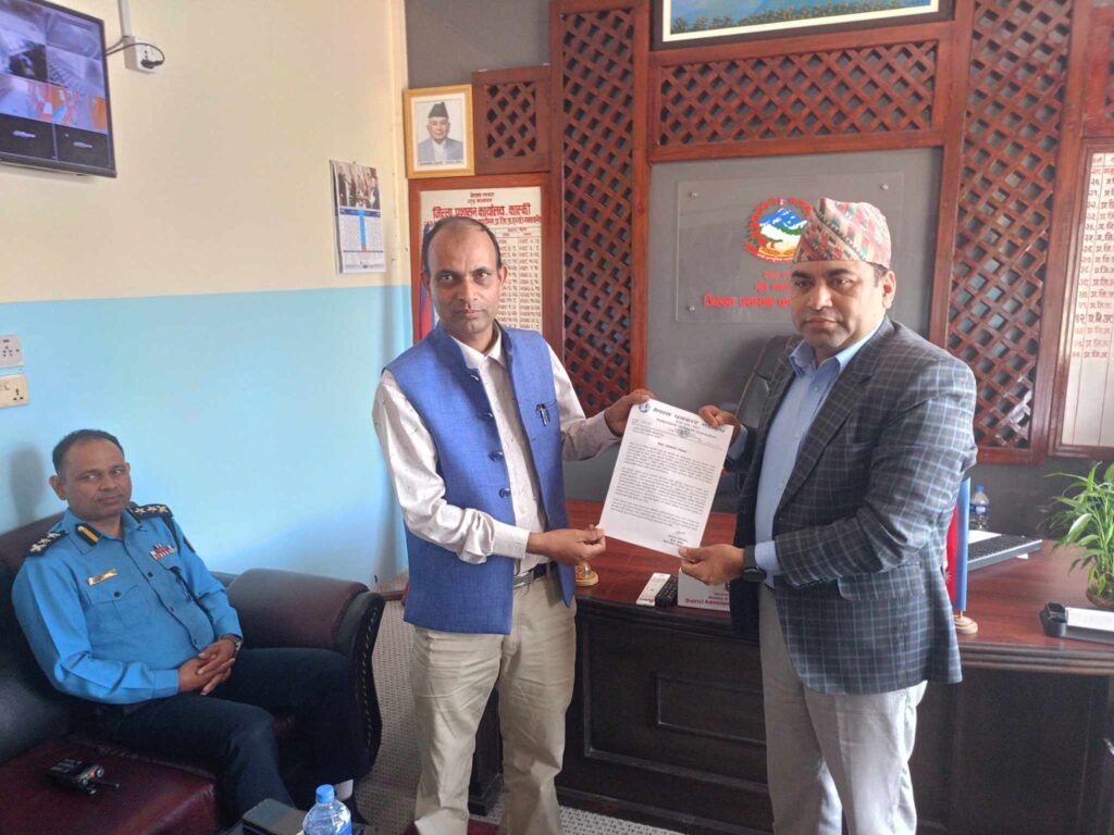 पत्रकार कुटपिट गर्ने प्रहरीलाई कारवाही गर्न प्रजिअलाई ध्यानाकर्षण