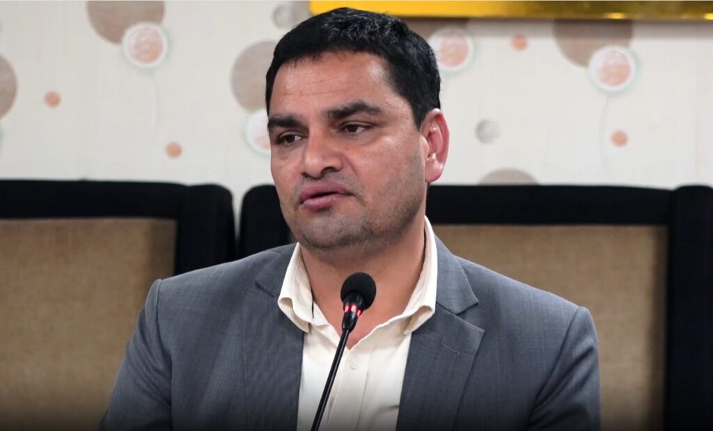 जलनका सबै बिरामीको निःशुल्क उपचार हुन्छः स्वास्थ्यमन्त्री पौडेल