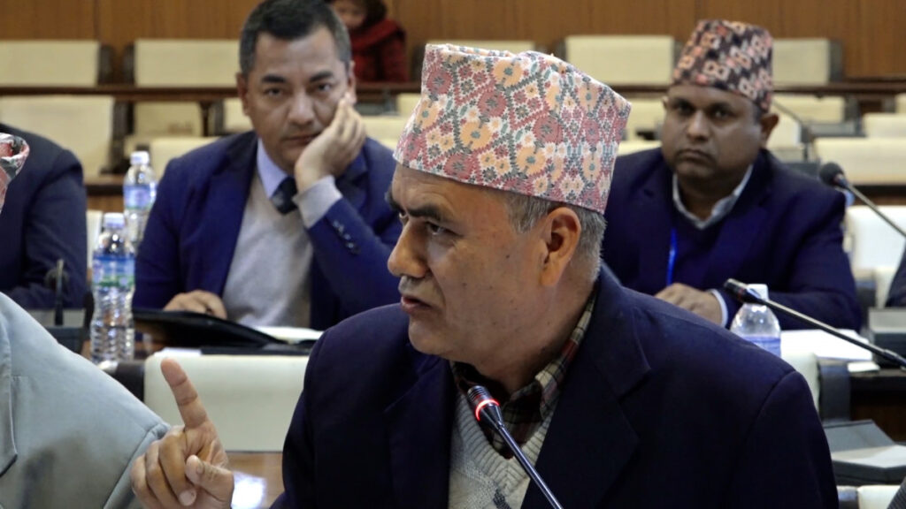 भूमिहीन दलित र भूमिहीन सुकुम्वासीलाई १ लाख लालपूर्जा बाँड्ने आयोगको योजना छः अध्यक्ष रिजाल
