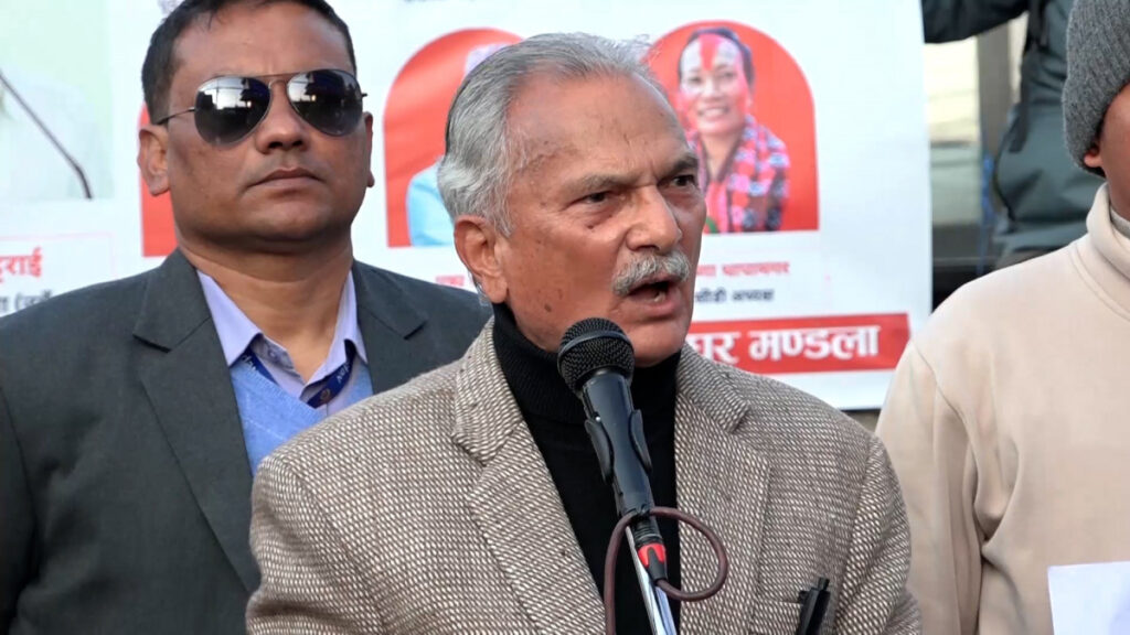बजेटमा शिक्षा क्षेत्रलाई प्राथमिकता दिन जरुरी छ : डा. बाबुराम भट्टराई