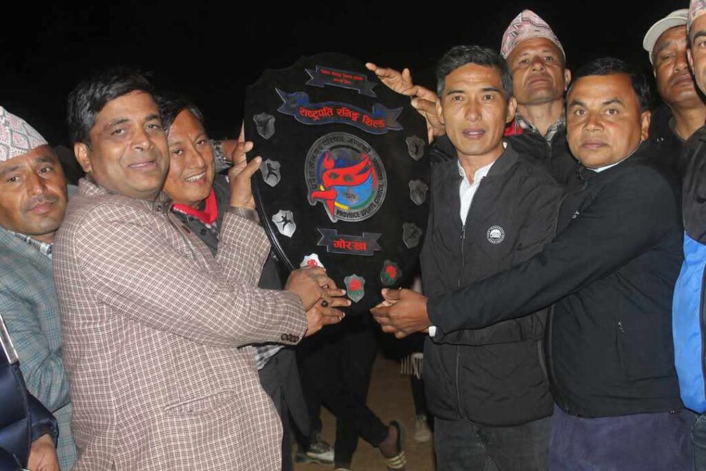 गोरखा जिल्ला स्तरीय राष्ट्रपति रनिङ शिल्डको उपाधि सिरानचोकलाई