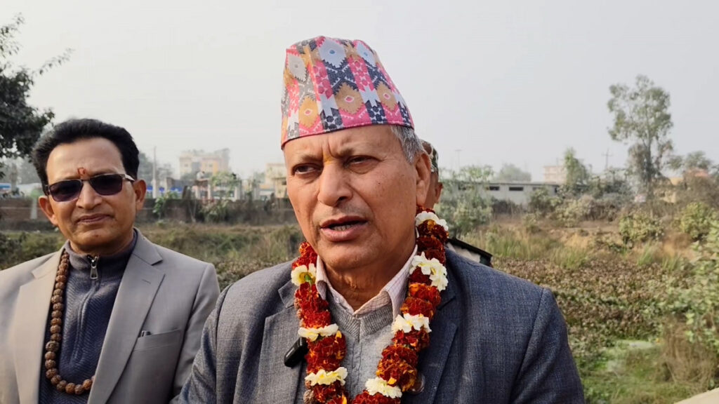 भूमिहिन दलित, सुकुम्बासीहरु जग्गा दिने कुराले कसैको अधिकार खोसिँदैनः मन्त्री अधिकारी