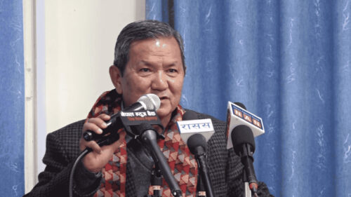वीरेन्द्र र ज्ञानेन्द्रको ठाउँमा ओली, देउवा र प्रचण्ड आउनु क्रान्ति होइनः मन्त्री गुरुङ