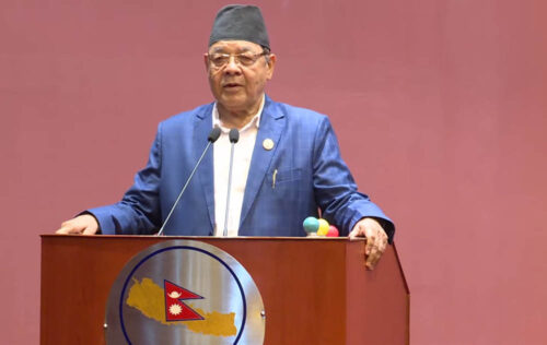 पूर्वराजा शाहलाई वामदेवको सुझावः संसदबाट प्रधानमन्त्री बनेर नेपालको चौतर्फी विकास गर्नुस्