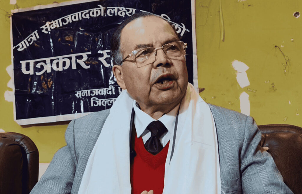 तत्काल कसैसँग पनि पार्टी एकीकरण सम्भव छैनः झलनाथ खनाल