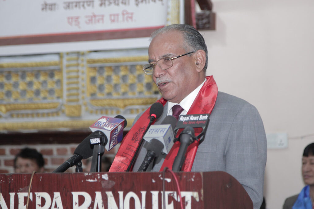 प्रचण्डको आरोपः विगतका राजाहरुले वेश्यालय गएर अन्तर्राष्ट्रिय रुपमा नेपालको बेइज्जत गरे