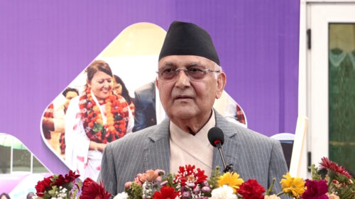 प्रतिपक्षीले संसद अवरुद्ध पारेर मुलुकलाई कानूनविहिनतामा धकेल्न खोज्योः प्रधानमन्त्री