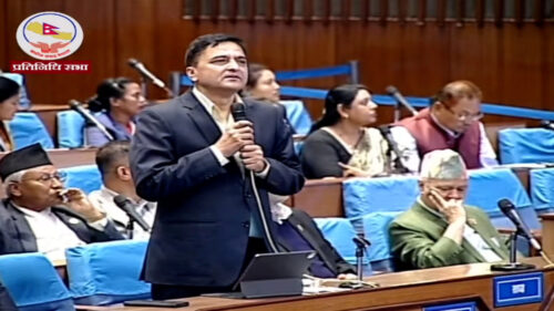 ज्ञानेन्द्र शाहले जनताको घर जलाउन पठाएः एमाले सांसद भट्टराई