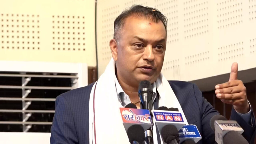 डाँडामा बसेर लाखौँ कमाउन सम्भव छः गगन थापा