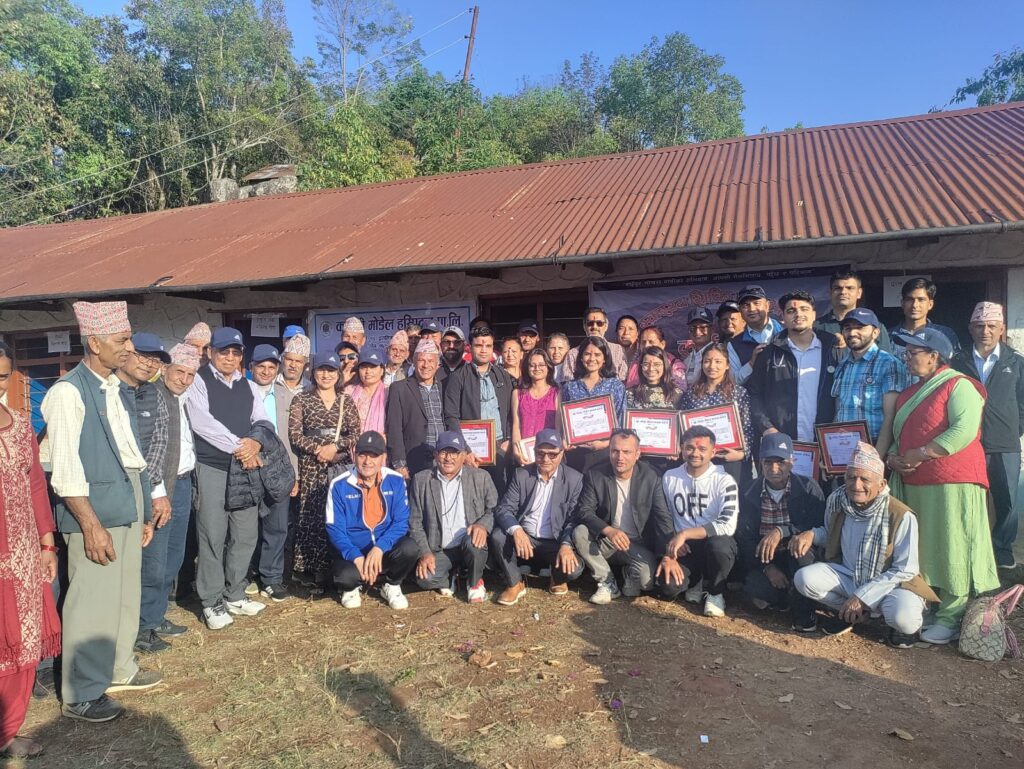राईपुर पोखरा सम्पर्क समाजको एक दिवसीय निःशुल्क स्वास्थ्य शिविर सम्पन्न