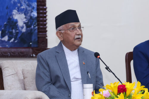 संसदभित्र गलत विषय उठ्नसक्छ प्रतिवाद गर्नूस् : प्रधानमन्त्री ओली