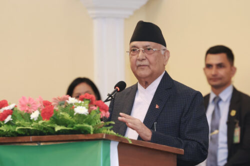 राजाहरुले देश कंगाल बनाएः प्रधानमन्त्री ओली
