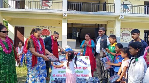 राजशान्ती फाउण्डेशनको अभियान– बालबालिकाको भविष्यका लागि पोशाक र प्रेरणा