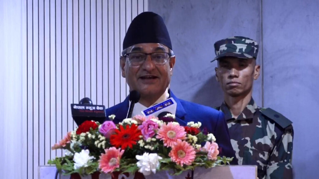 गोपनियतासँग जोडिएका सूचनाहरु दिन जरुरी छैनः गृहमन्त्री लेखक