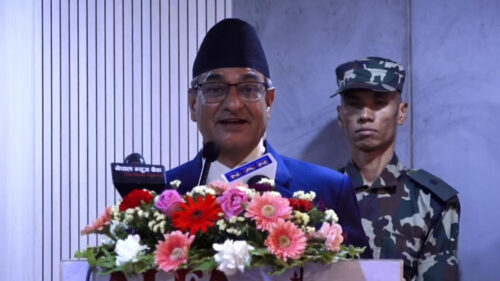 गोपनियतासँग जोडिएका सूचनाहरु दिन जरुरी छैनः गृहमन्त्री लेखक
