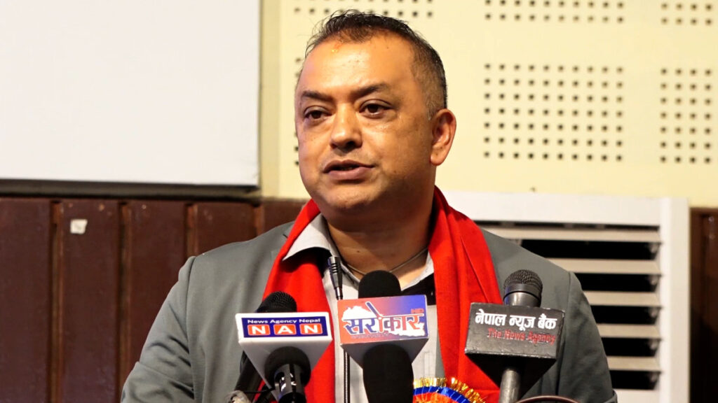 सार्वजनिक यातायातको क्षेत्रमा निजी लगानी सुरक्षित गर्दै अघि बढ्नेपर्नेमा काँग्रेस महामन्त्री थापाको जोड