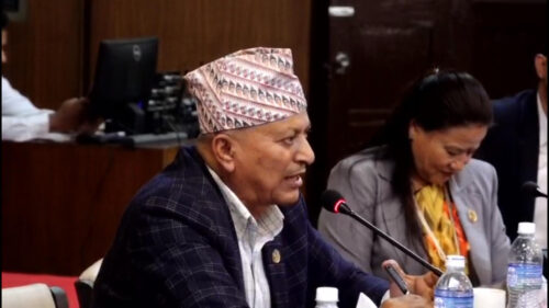 अव्यवस्थित बसोबासीका लागि एउटै आयोग बनाउनुपर्छः मन्त्री अधिकारी