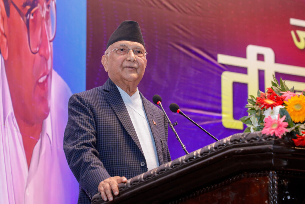 विद्या भण्डारी फर्किने हल्लाबारे अध्यक्ष ओलीः कुनै बम पड्किनेवाला छैन, सपना नदेख्नूस्