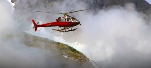 भारतको केदारनाथ धाममा हेलिकप्टर दुर्घटना, पाँच जनाको मृत्यु