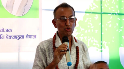 देशलाई अहिले दैनिक १८ घण्टा काम गर्ने प्रधानमन्त्री चाहिएको छ : महेश आचार्य