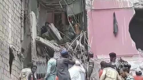 पाकिस्तानमा भवन भत्किँदा मृत्यु हुनेको संख्या २७ पुग्यो