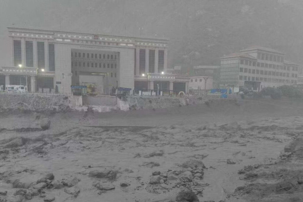 रसुवाको बाढी हिमताल विस्फोट हुनसक्ने