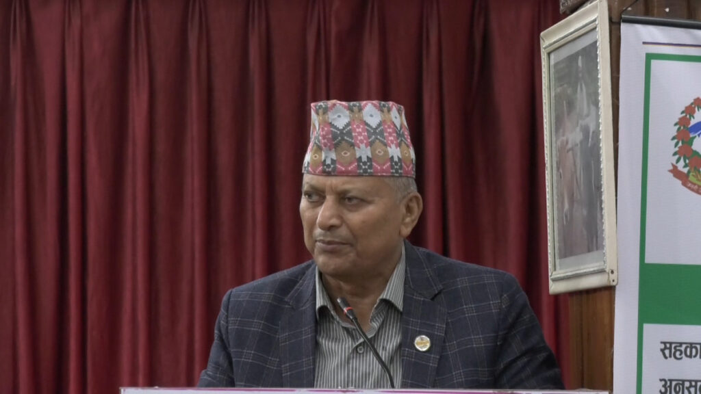 सहकारीमा मनपरी गर्ने र सहकारी बिगार्नेहरु सहकारीको हिमायती बनेर हिँडिरहेका छन्ः मन्त्री अधिकारी