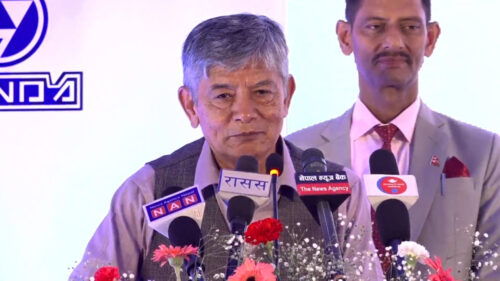 लोकतन्त्र आइसकेपछि देशमा धेरै विकास भएको छः मदनकृष्ण श्रेष्ठ