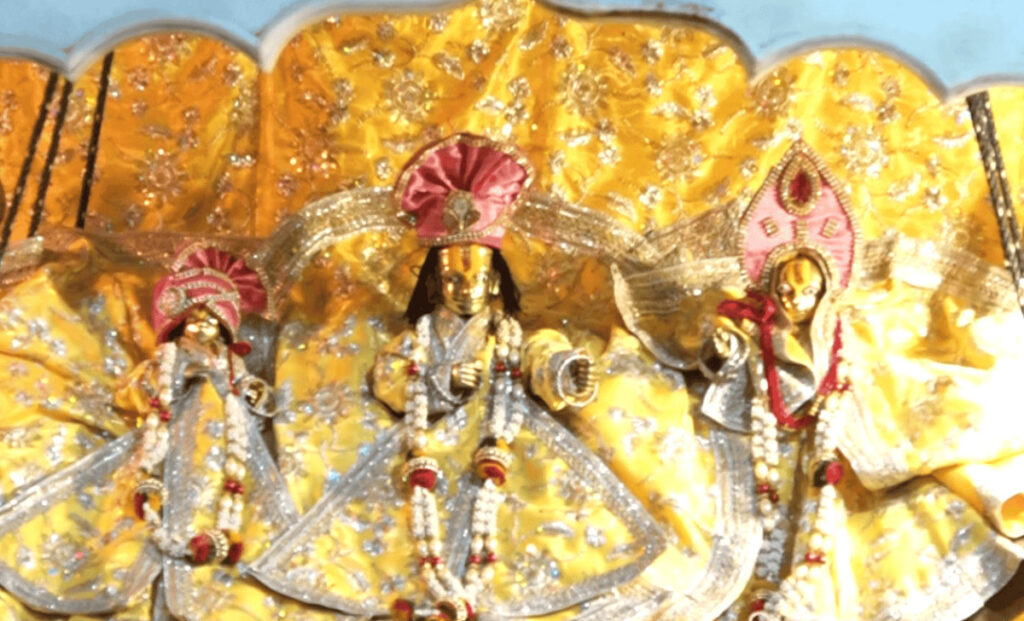 मिथिलाञ्चलका मन्दिरहरुमा झुलनोत्सवको रौनक शुरु