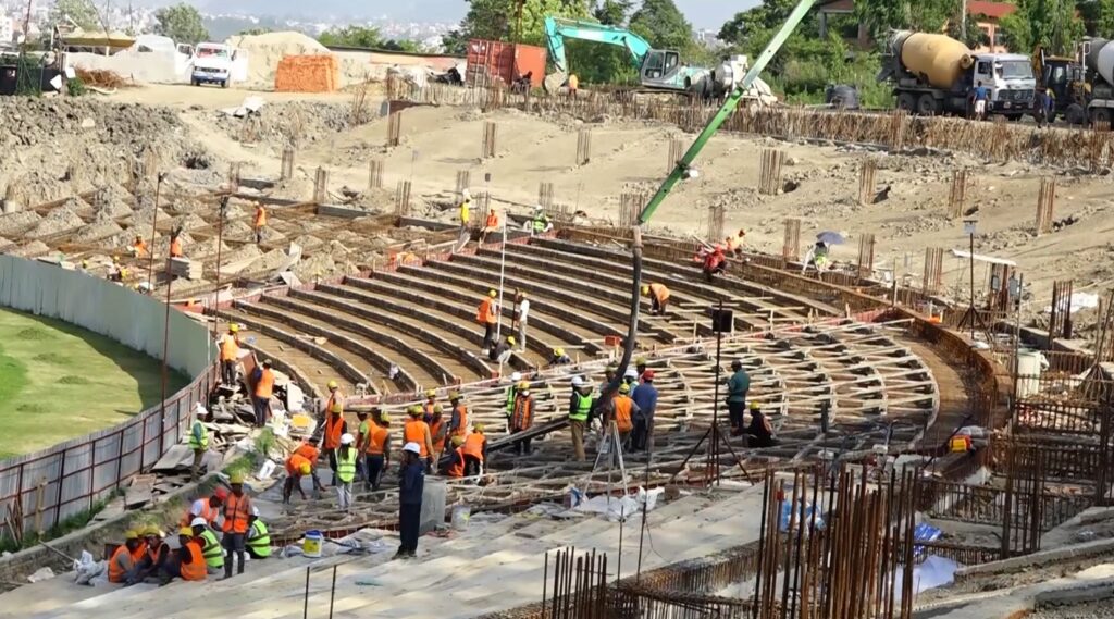 त्रिवि क्रिकेट मैदान काम नसकेपछि ठेकेदार कम्पनीलाई हर्जाना लगाइयो
