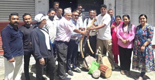 लोक संस्कृति जर्गेनाका लागि बाद्यबाधनका सामाग्री हस्तान्तरण