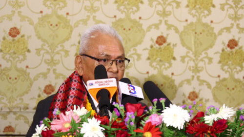 प्रधानमन्त्रीलाई पाण्डेले भनेः मुलुकको स्वाधिनतामा सम्झौता गर्नु हुँदैन