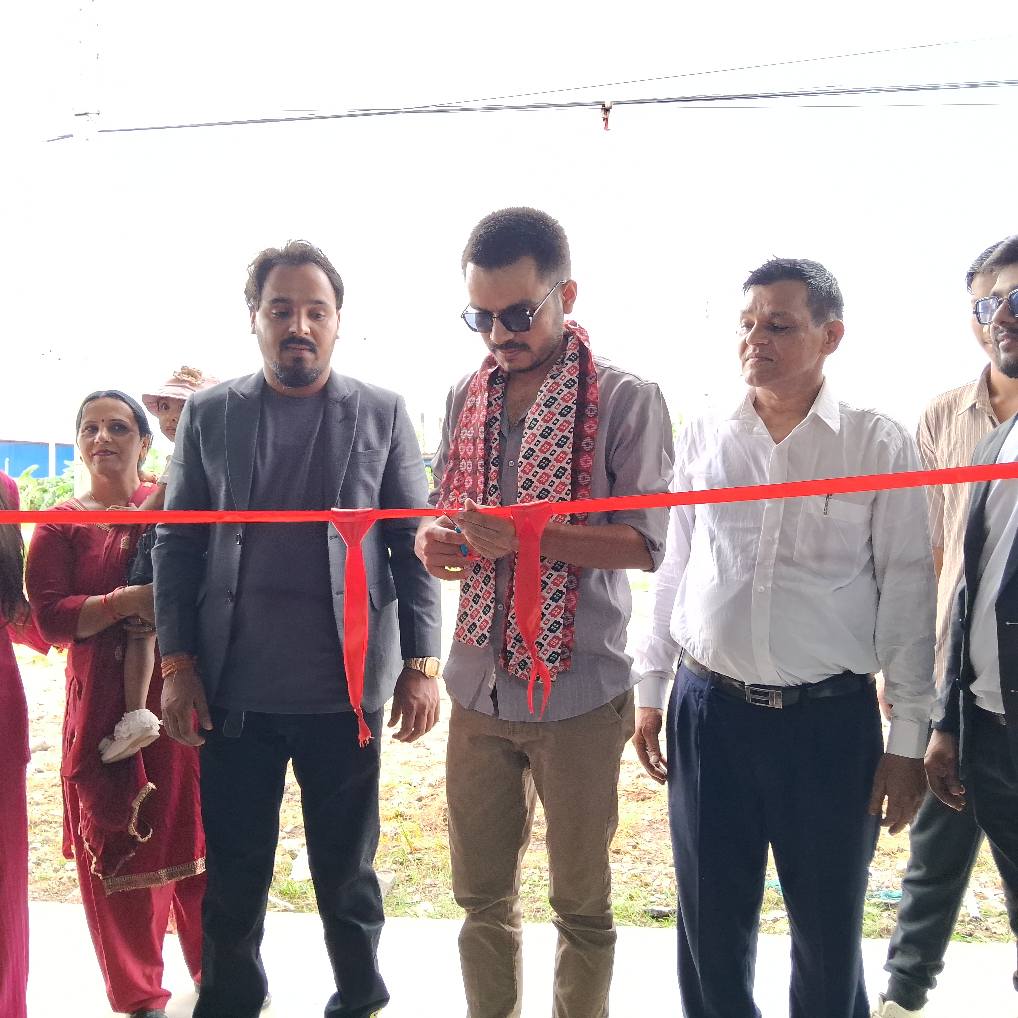 पूर्वी चितवनमा सञ्चालनमा आयो नेपाल फर्निचरको नयाँ शाखा