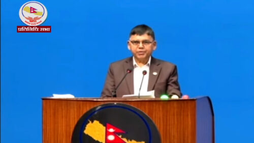 यातायात प्रणालीलाई पारदर्शी, सुरक्षित र प्रभावकारी बनाउन इम्बोस्ड नम्बर प्लेट’ अनिवार्यः मन्त्री दाहाल
