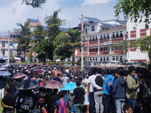 गण्डकीको मुख्यमन्त्री कार्यालयमा आगजानीको प्रयास, प्रहरी र आन्दोलनकारीबीच मुठभेड
