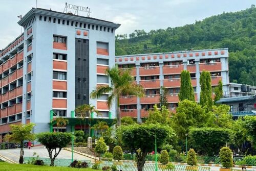 मणिपालकाे दाबीः नर्सहरुलाई सरकारले तोकेको तलब दिएको छौं