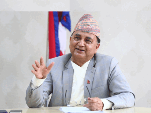 एमाले अध्यक्षका लागि ईश्वर पोखरेलको उम्मेदवारी घोषणा