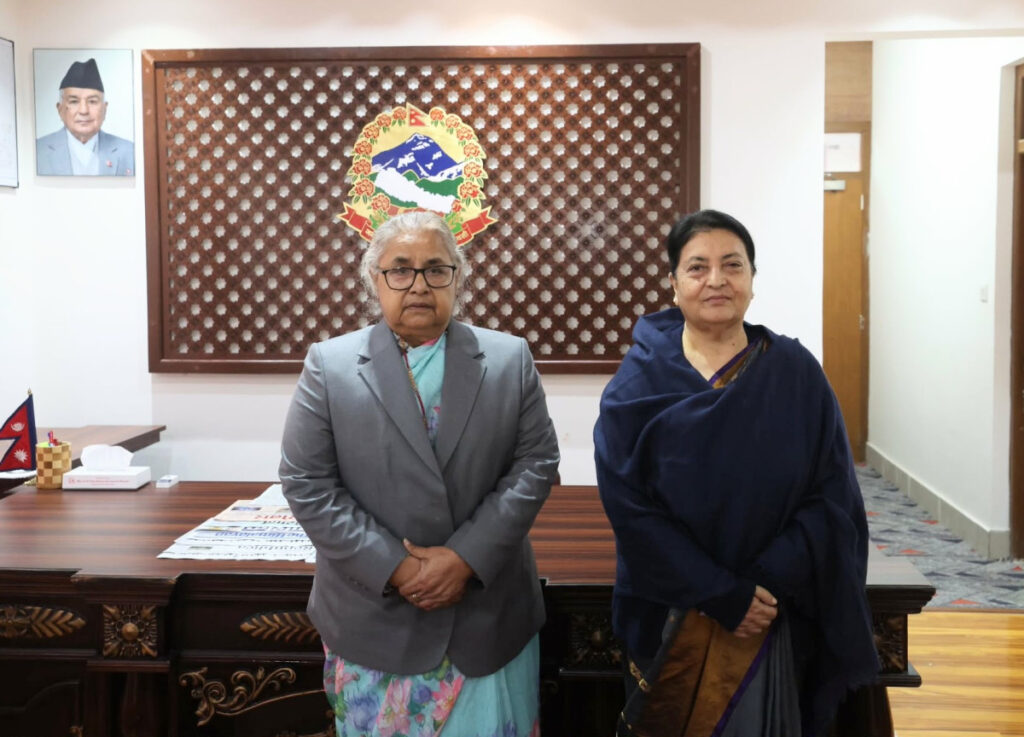 घोषित मितिमै निर्वाचन सम्पन्न गर्न प्रधानमन्त्री कार्कीलाई पूर्वराष्ट्रपति भण्डारीको आग्रह