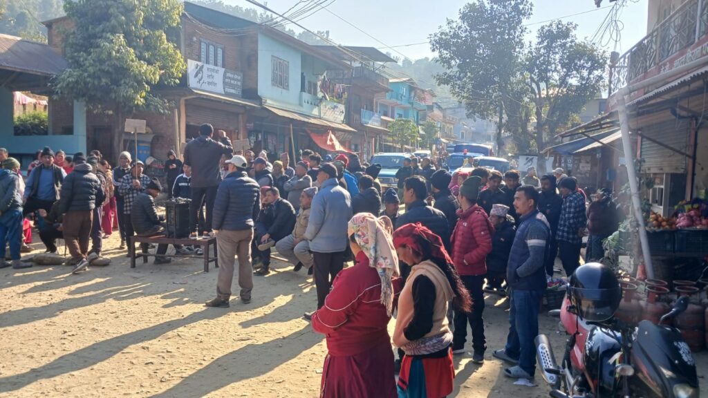 मध्यपहाडी लोकमार्गको सुन्दरबजार खण्ड अबिलम्ब बनाउन दबाब
