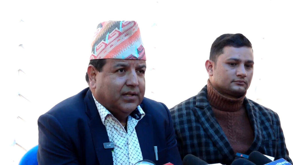 पार्टीभित्रका सबै मतभेदहरु संवादबाट टुंग्याऔँः डा.सुनिल शर्मा