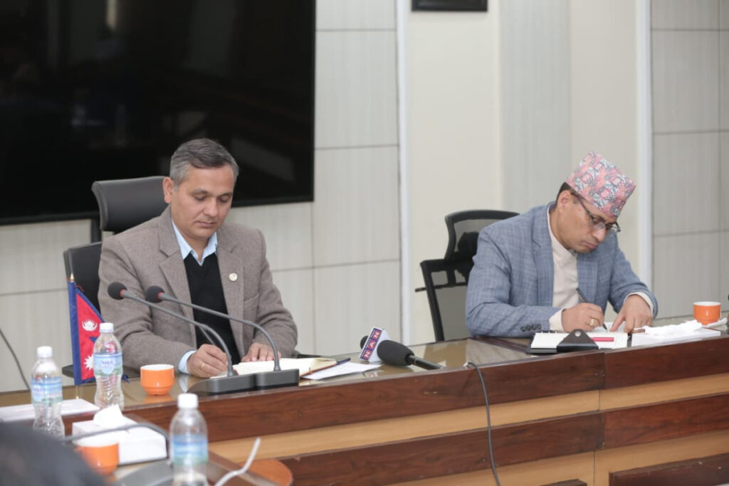 निष्पक्ष निर्वाचन गराउन सरकार प्रतिवद्ध छः गृहमन्त्रीअर्याल