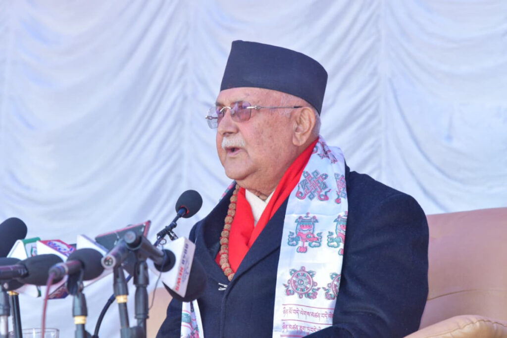 झापाबाट फर्केपछि ओलीको गुनासोः सरकारले विमानस्थलमा दुःख दियो, अपमान ग¥यो