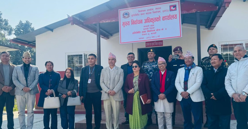 कास्कीकाे मतदानस्थल १३६ स्कुल, १४ वडा कार्यालय र ३ वटा सामुदायिक भवन
