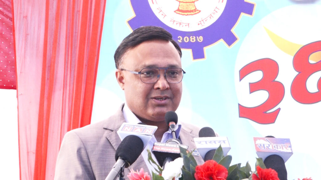 बैंकमा पैसा थ्रुपिएको छ, कर्जा प्रवाह गर्न सकेका छैनौँः कोईराला