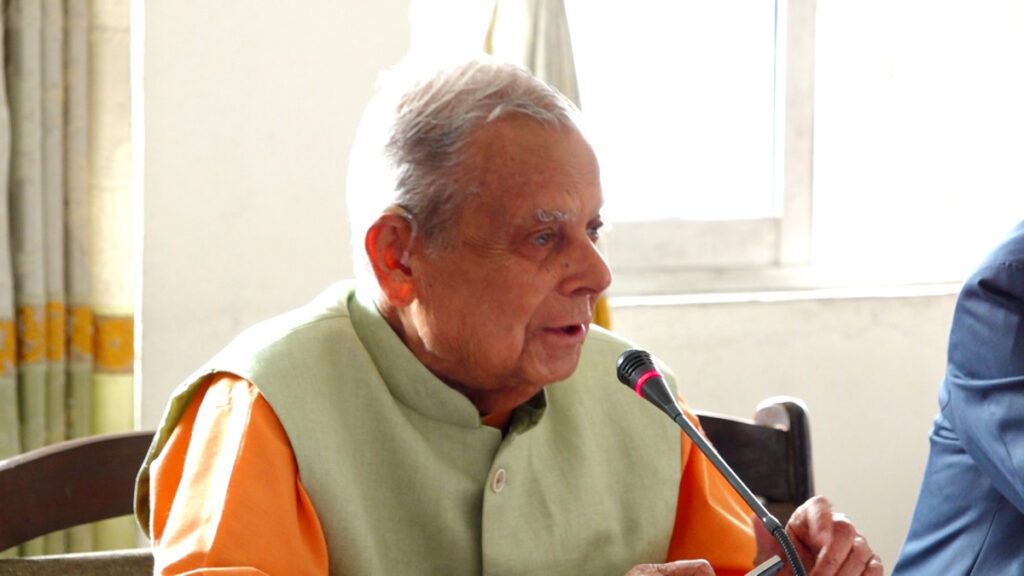 मुलुक तानाशाहीतर्फ उन्मुख, अधिकार खोसेर जनता कमजोर बनाइयोः महन्थ ठाकुर