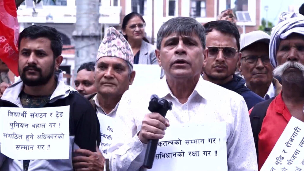 प्रधानमन्त्रीलाई घनश्याम भुसालको चेतावनीः ओलीको जस्तै नियति भोग्नु नपरोस्