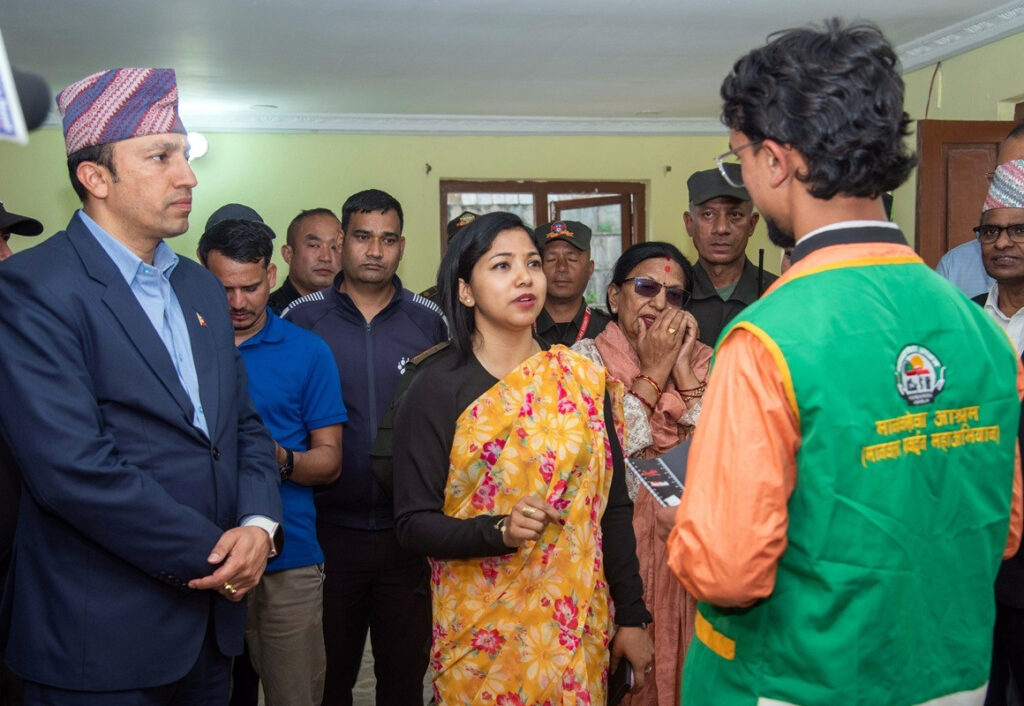 काठमाडौंलाई सडक मानवमुक्त बनाउन तिलगंगामा ‘स्क्रिनिङ सेन्टर’ सञ्चालन, पहिलो दिन ३६ जनाको उद्धार