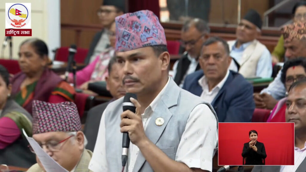 प्रधानमन्त्रीले संसदमा आएर माफी नमागेसम्म संसद बैठक चल्न दिँदैनौँः पदमबहादुर परियार